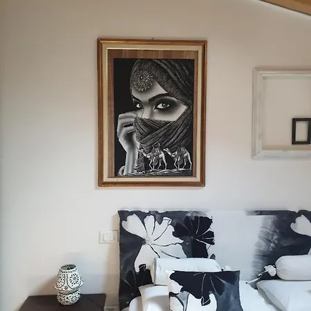 A 7 Km Da Salo' Casa Del Sole Mansarda Apartament