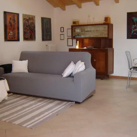 A 7 Km Da Salo' Casa Del Sole Mansarda Apartamento *